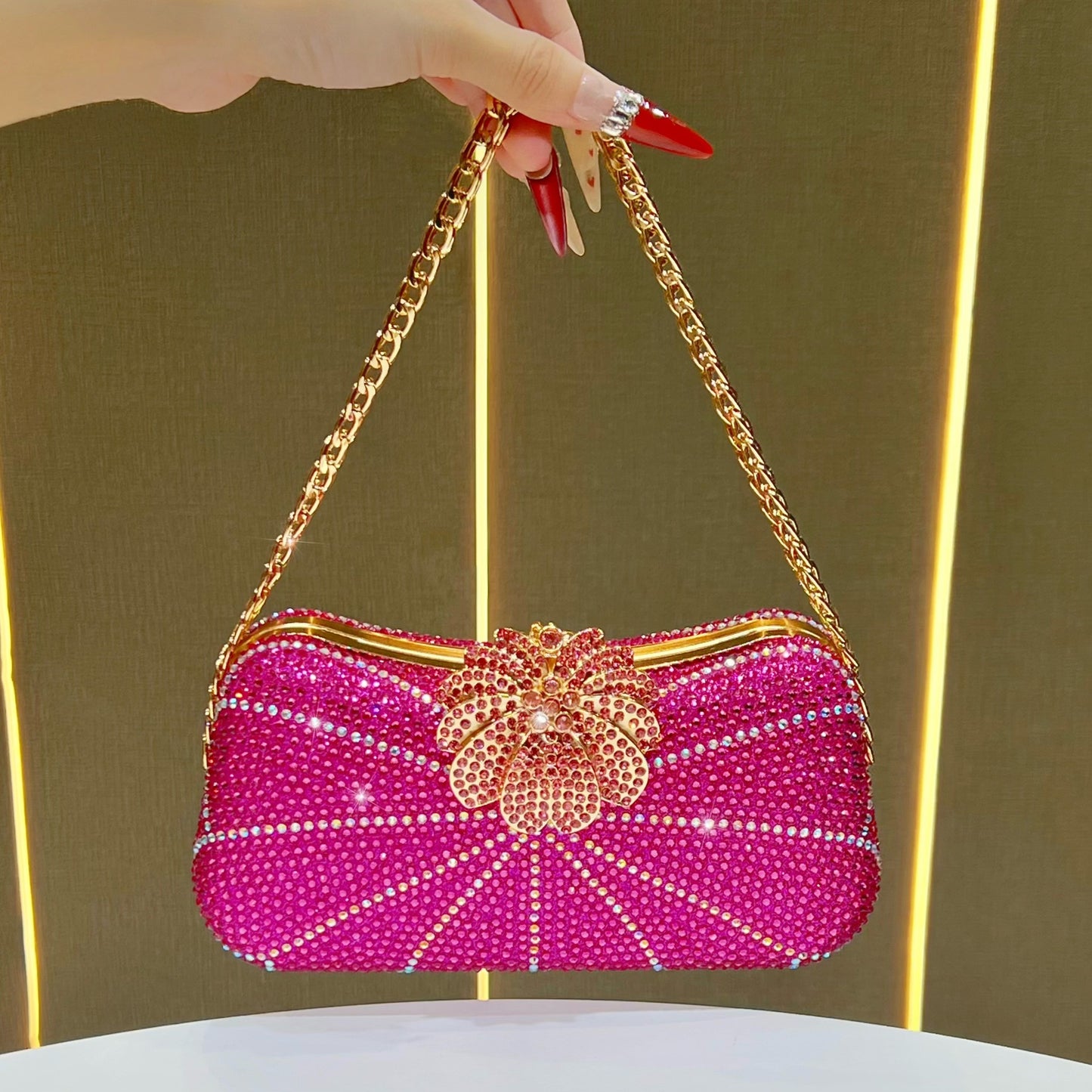Women's Diamond Luxury Fashion Banquet Clutch Dress Bags