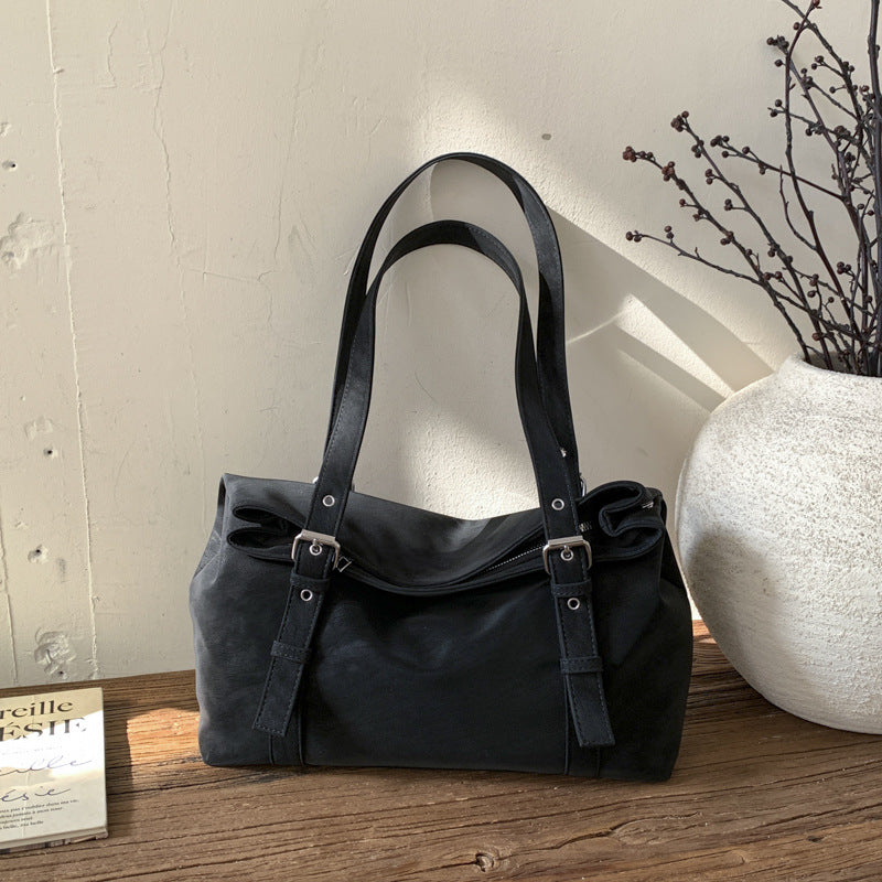 Pretty Creative Women's Retro Good-looking Commuter Handbags