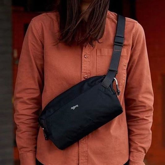 Creative Glamorous Lightweight Unisex Commuter Waterproof Sports Satchel, Hanging Bag