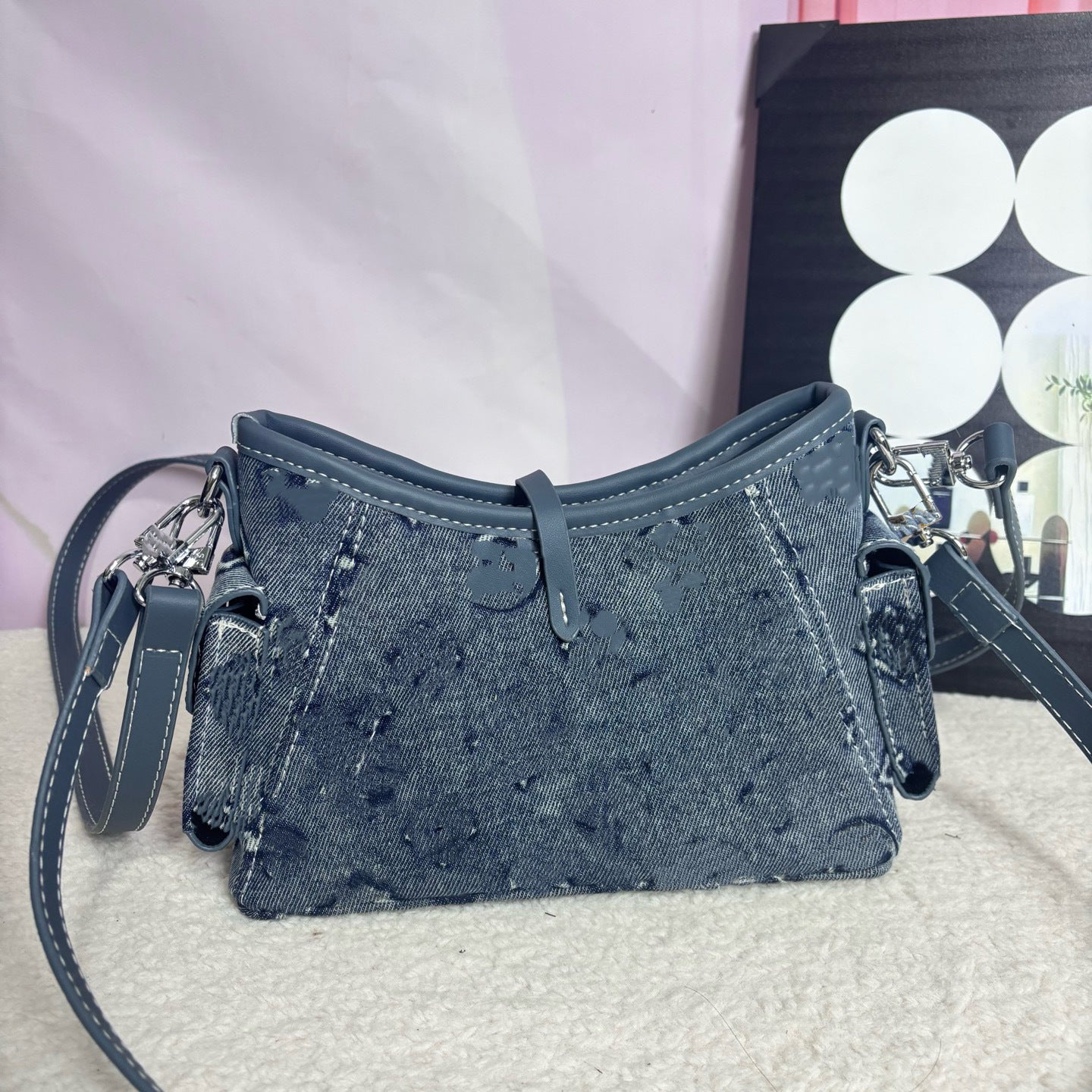 Women's Denim Large Capacity Commuting Fashion Underarm Women's Messenger Bag