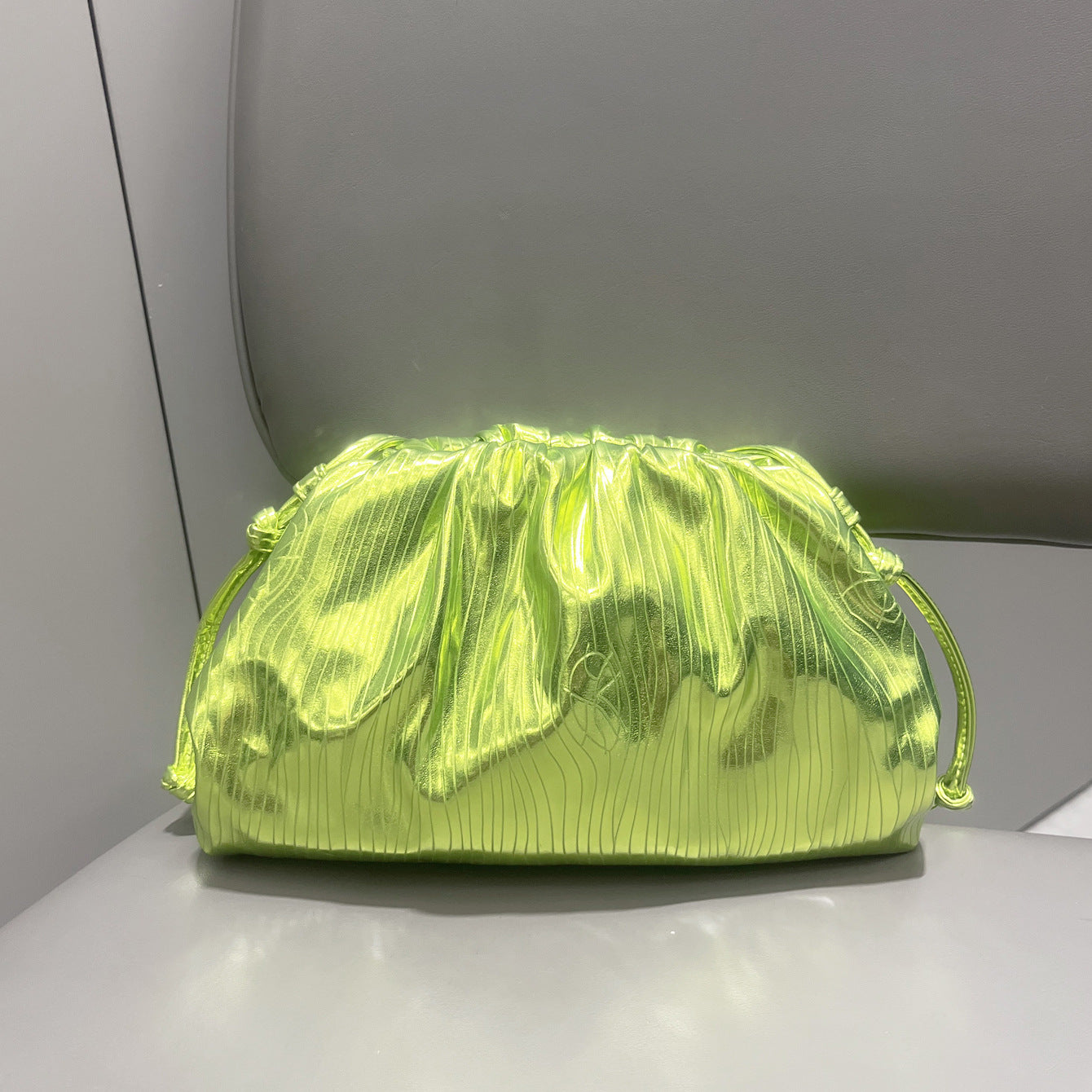 Women's Golden Cloud Large Size Woven Dumpling Women's Shoulder Bag