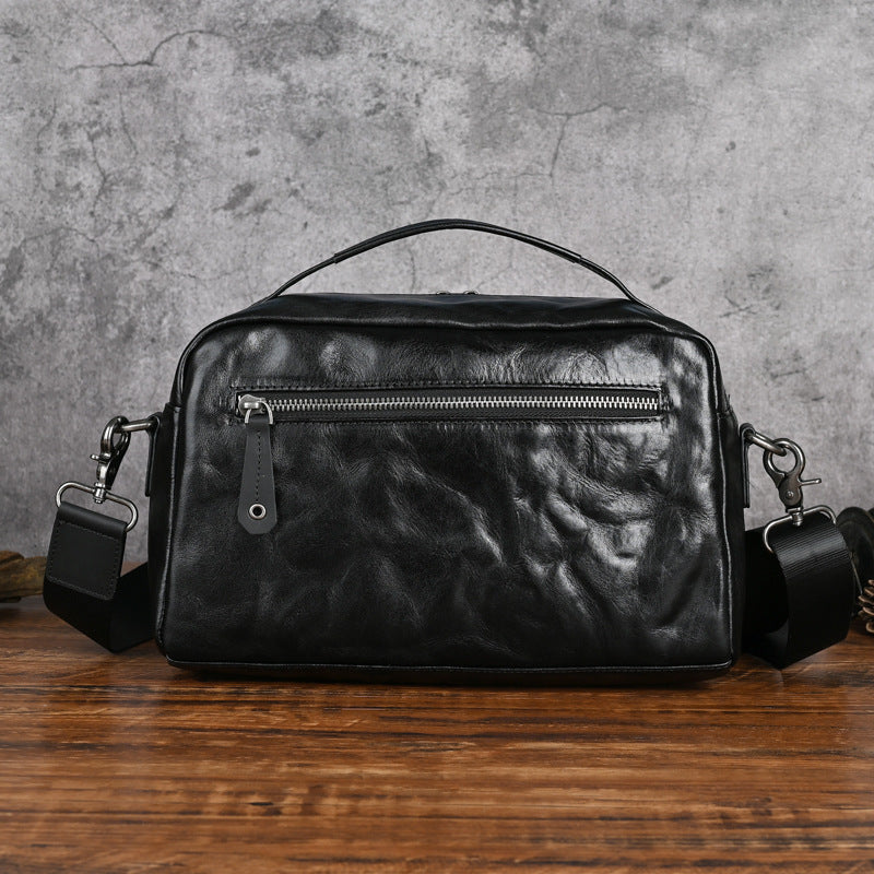 Men's Vintage Hand Grip Pattern Vegetable Tanned Cowhide Men's Shoulder Bag