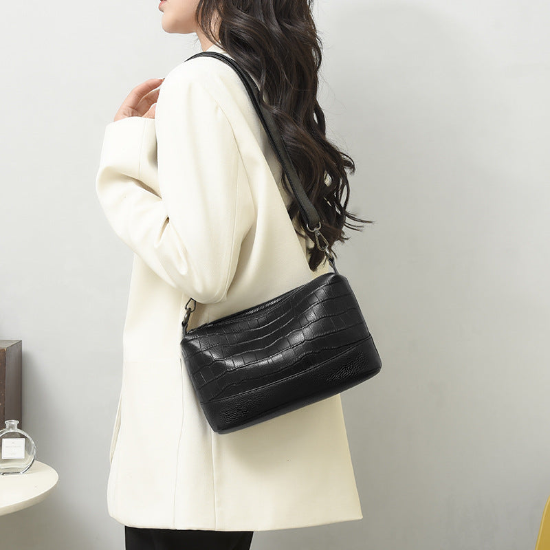 Women's Source Genuine Leather Fashion Crocodile Pattern Women's Messenger Bag
