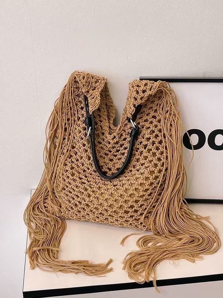 Women's Hand-woven Trend Stylish Beach Holiday Large Capacity Women's Shoulder Bag
