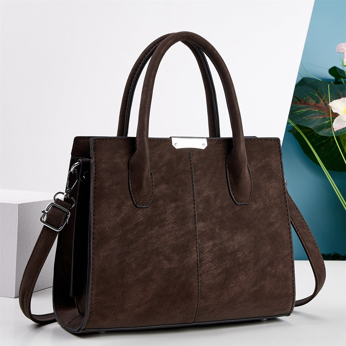 Women's High-grade Large Capacity Three-piece Retro Women's Handbag