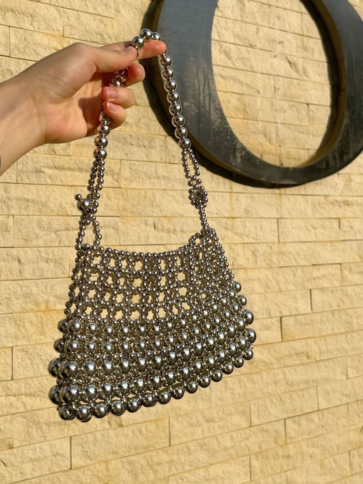 Women's Retro French Bow Flower Chain Hand-woven Beads Pearl Bags