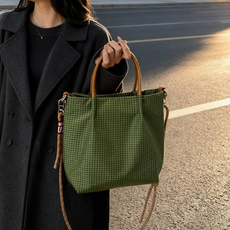 Portable Large Capacity Lightweight Plaid Commute Tote Bags