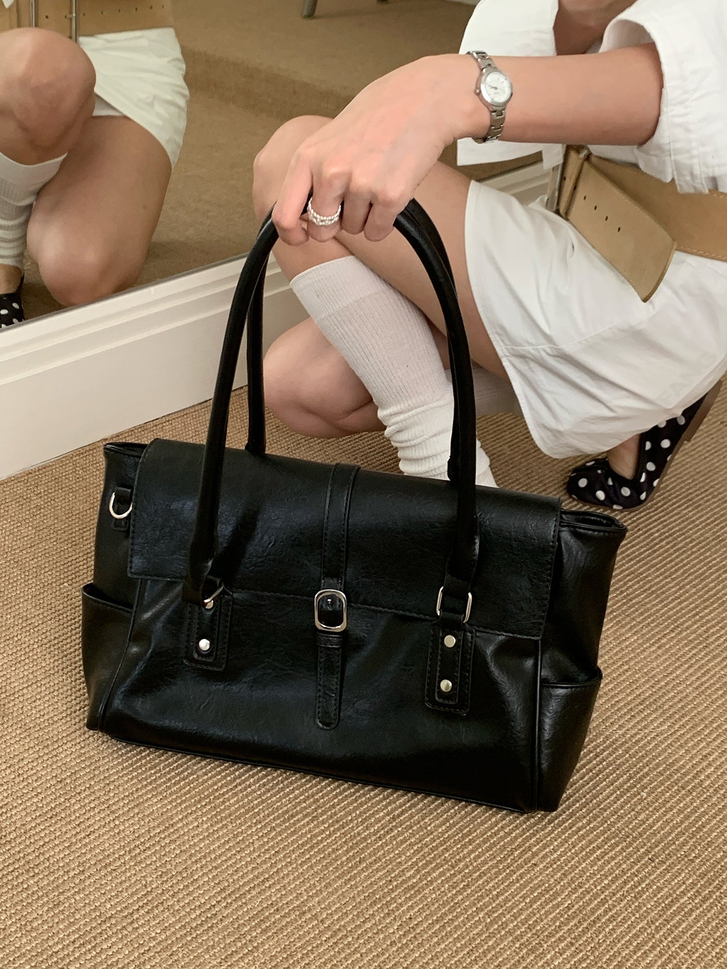 Women's Style Retro Portable Large Capacity Advanced Texture Urban Bags