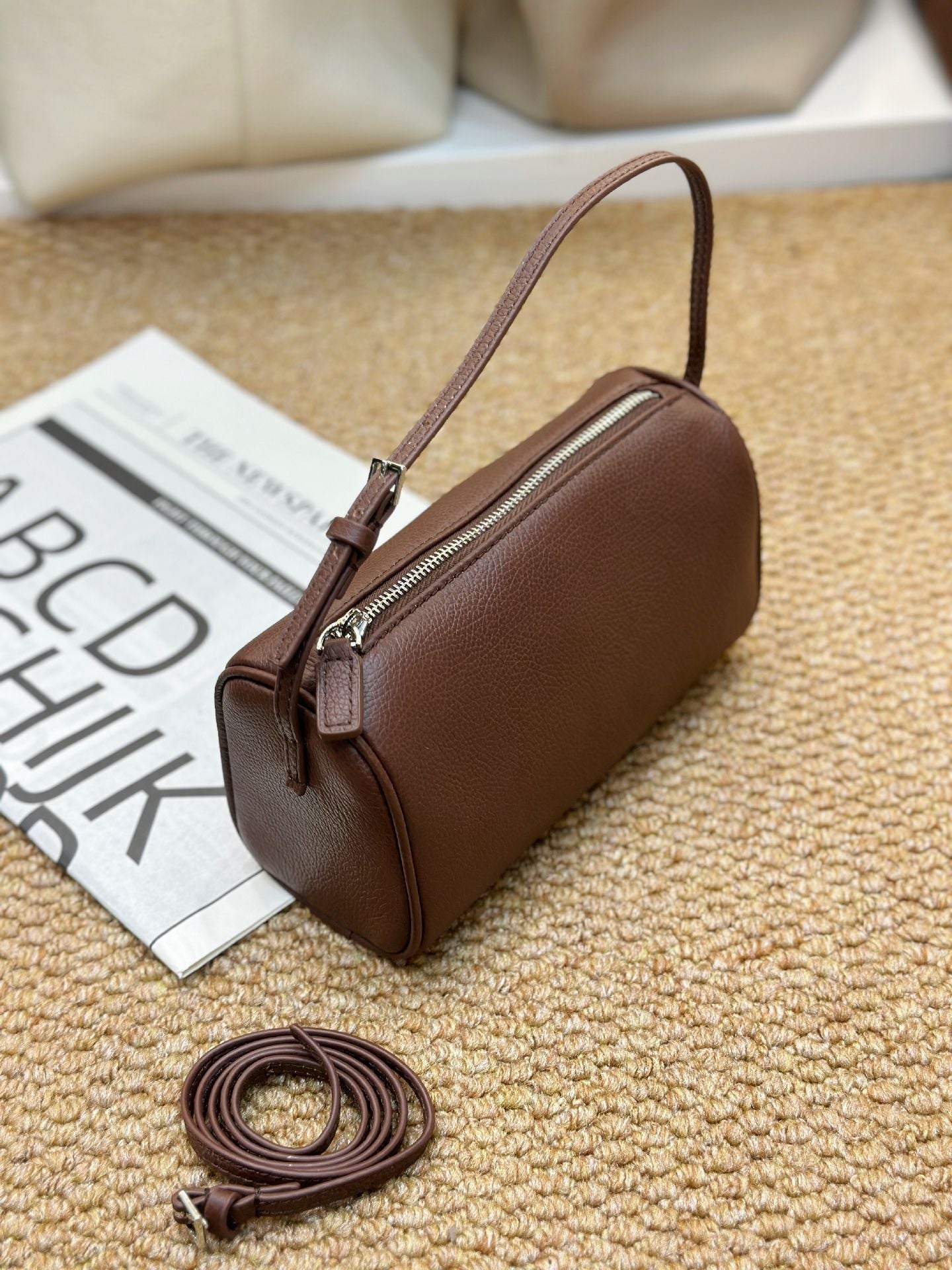 First Layer Cowhide Portable Niche High Sense Phone Bags
