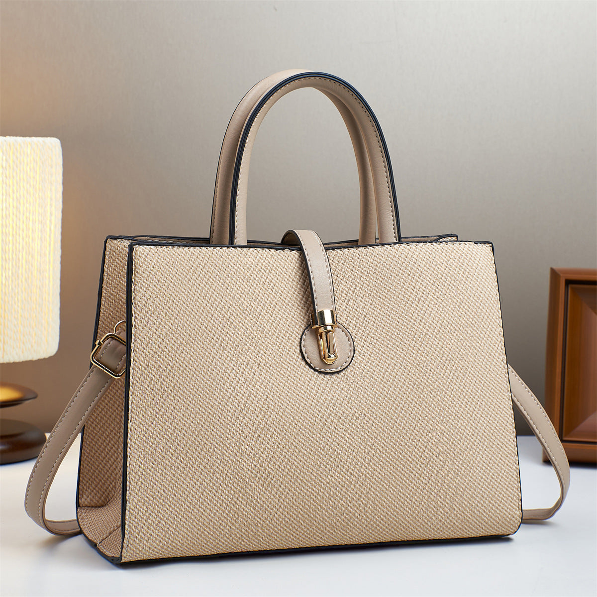 Women's Macaron Fashion Striped Minimalist Wait See Women's Shoulder Bag