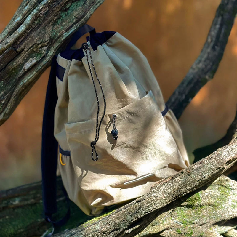 Men's Drawstring Back Retro Canvas College Design Bags