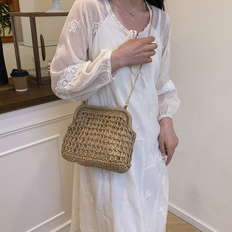 Women's Design Straw Fashion Woven Clip Holiday Bags