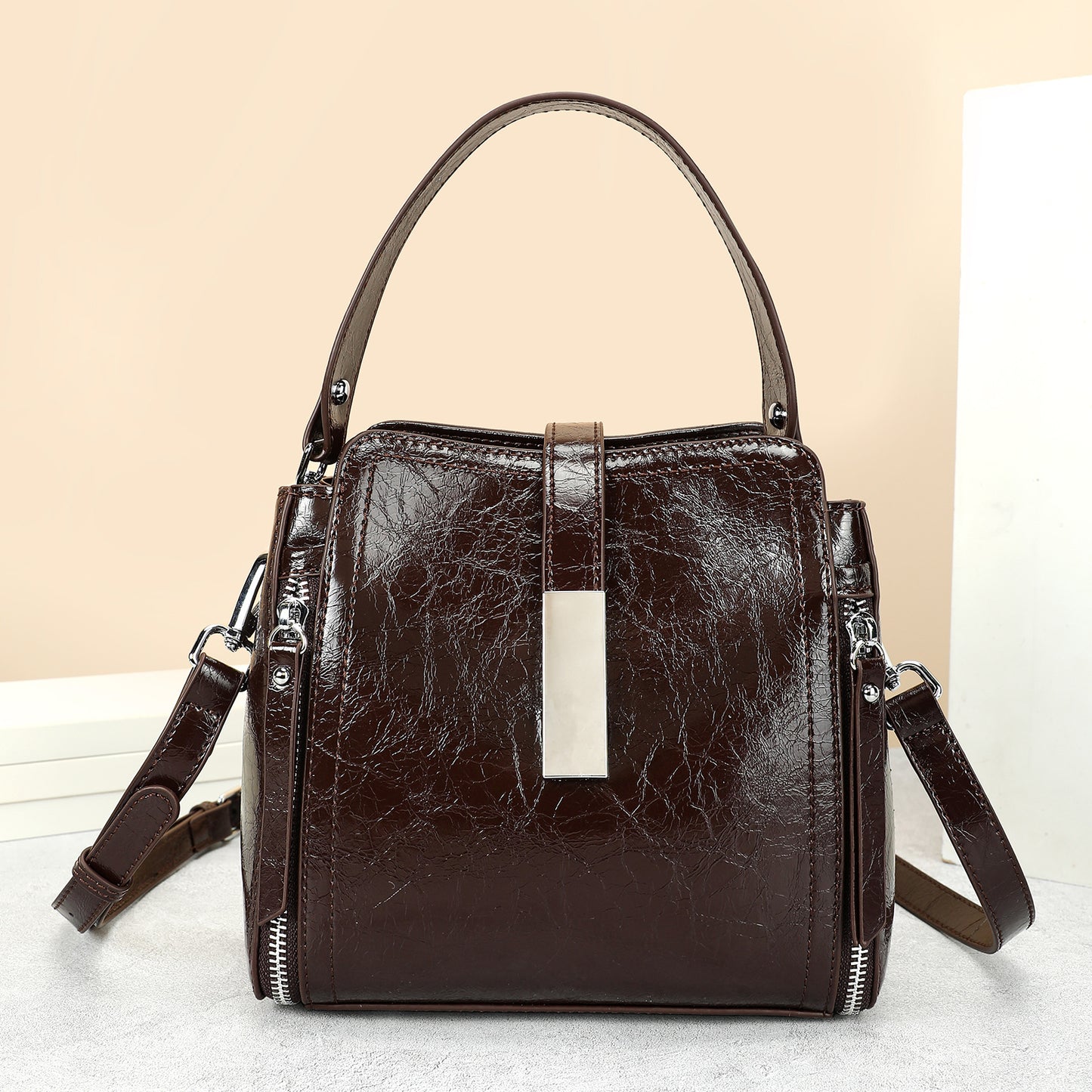 Wild Berry Genuine Leather For Large Capacity High Sense Bucket Bags