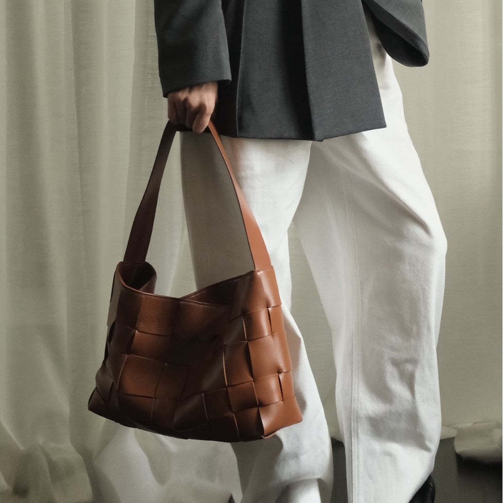 Leather Fashion Woven Genuine Niche Advanced Women's Shoulder Bag