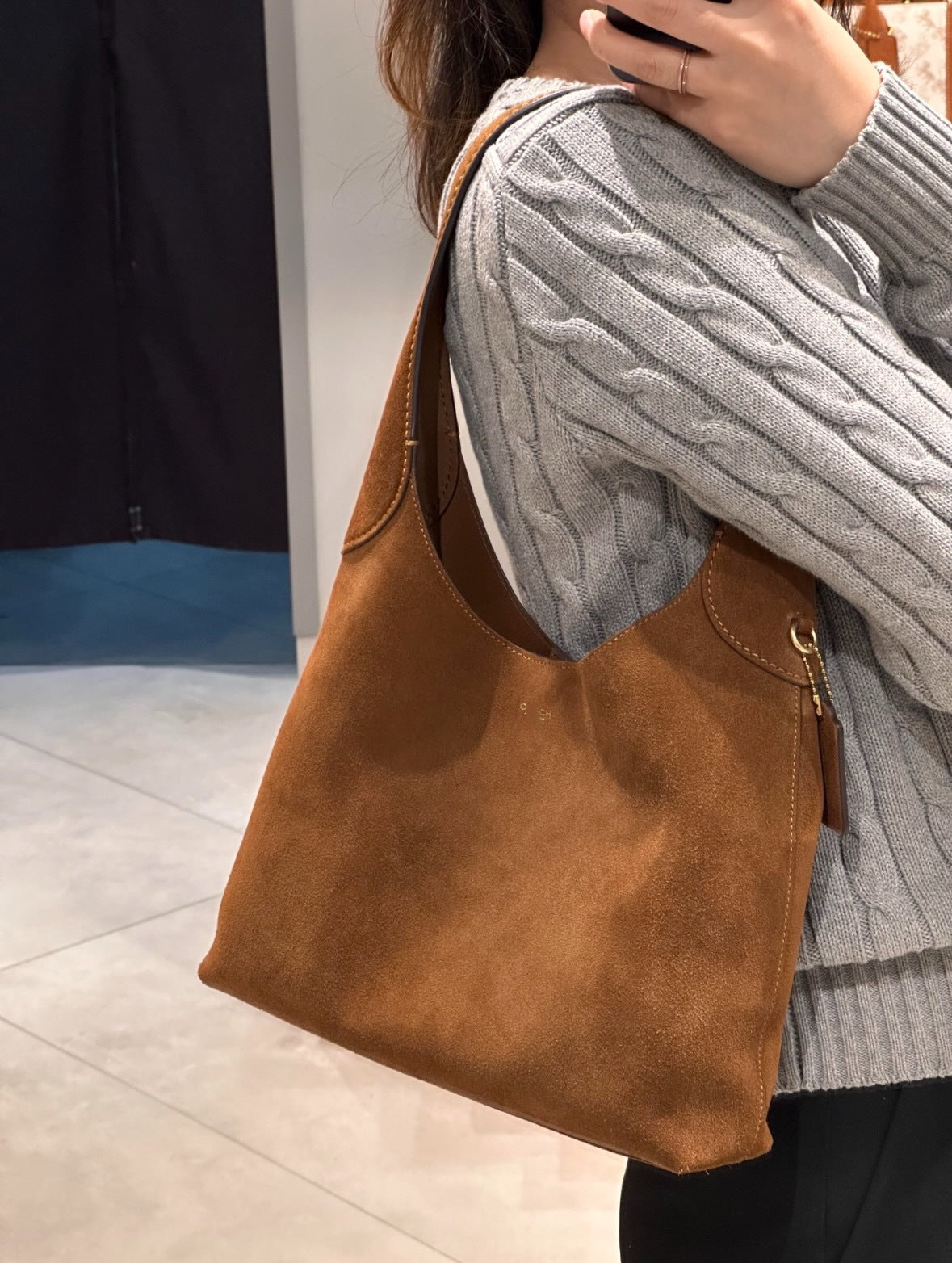 Women's Retro Lazy Style Underarm Suede Versatile Women's Shoulder Bag