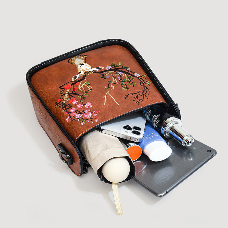 Women's Chinese Retro Embroidered Clutch One Crowd Women's Messenger Bag