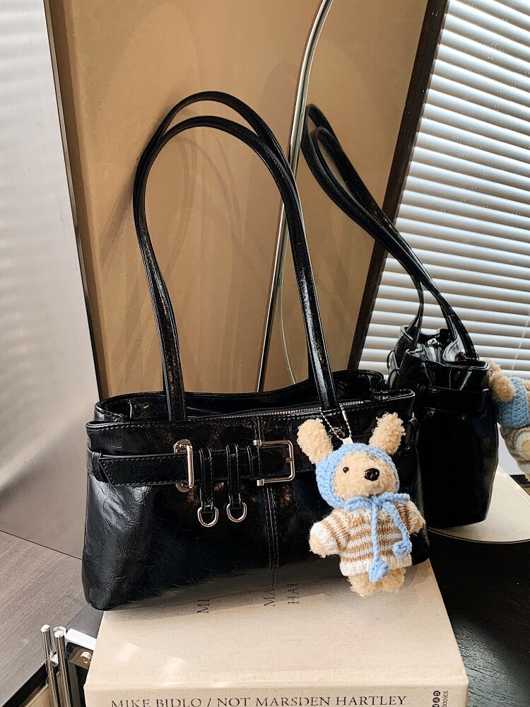 Women's Simple Retro Underarm Advanced Texture Commute Korean Shoulder Bags