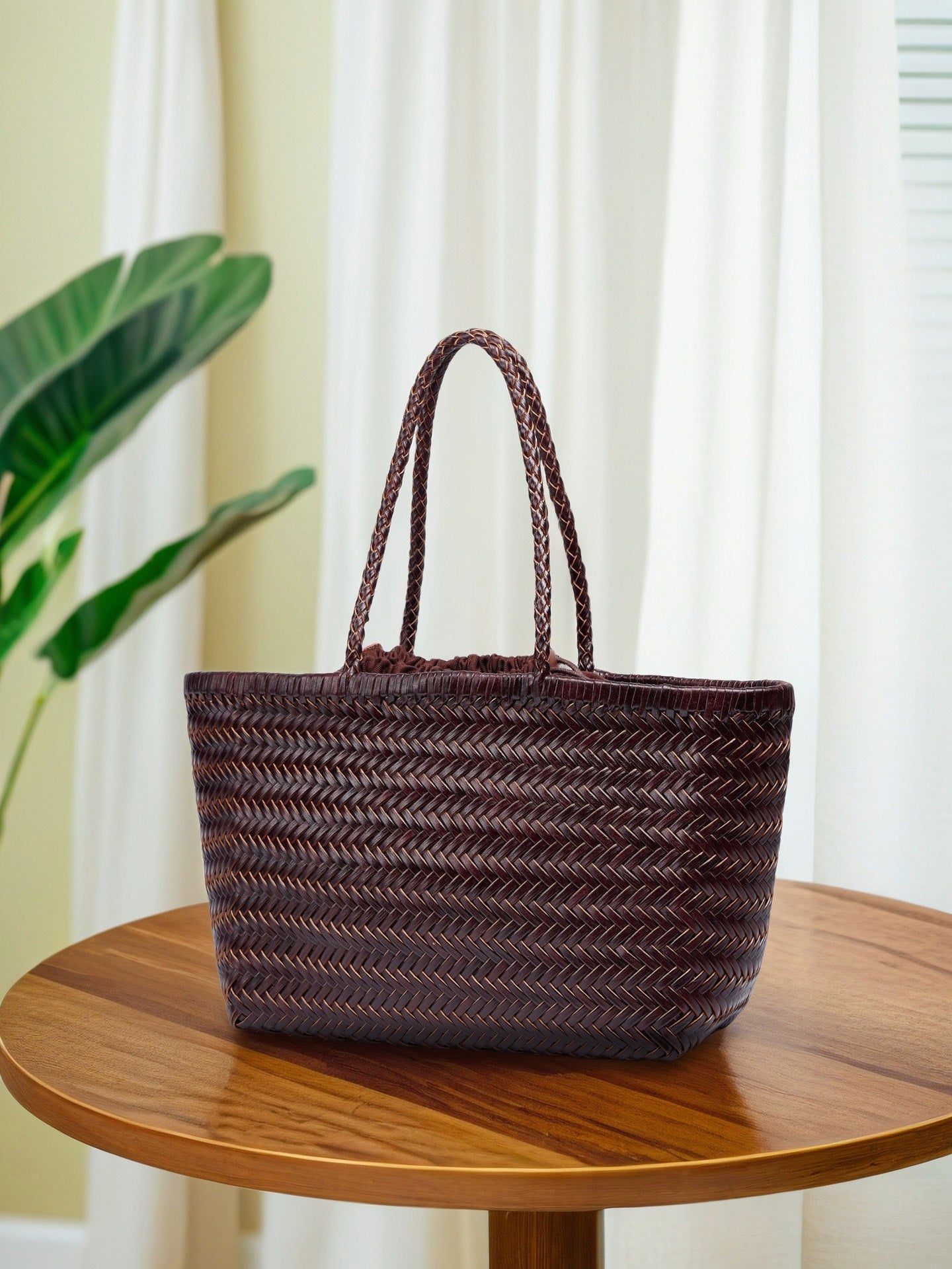 Women's Leather French Retro Vegetable Basket Large Women's Handbag