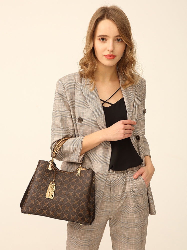 Women's Elegant Commuter Soft Leather Embossed Women's Shoulder Bag
