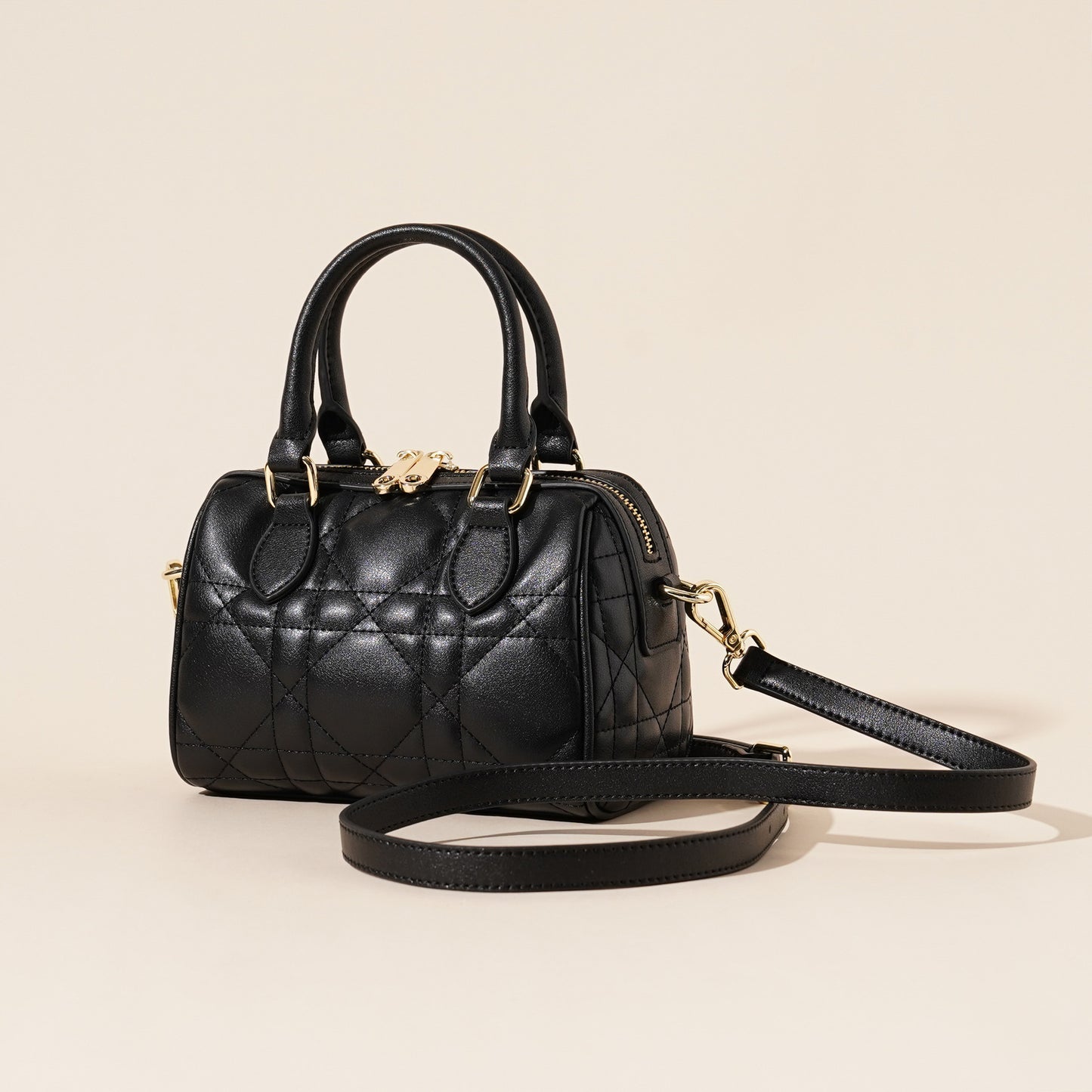 Women's Leather Embroidered Fashionable High-grade Rhombic Portable Women's Handbag