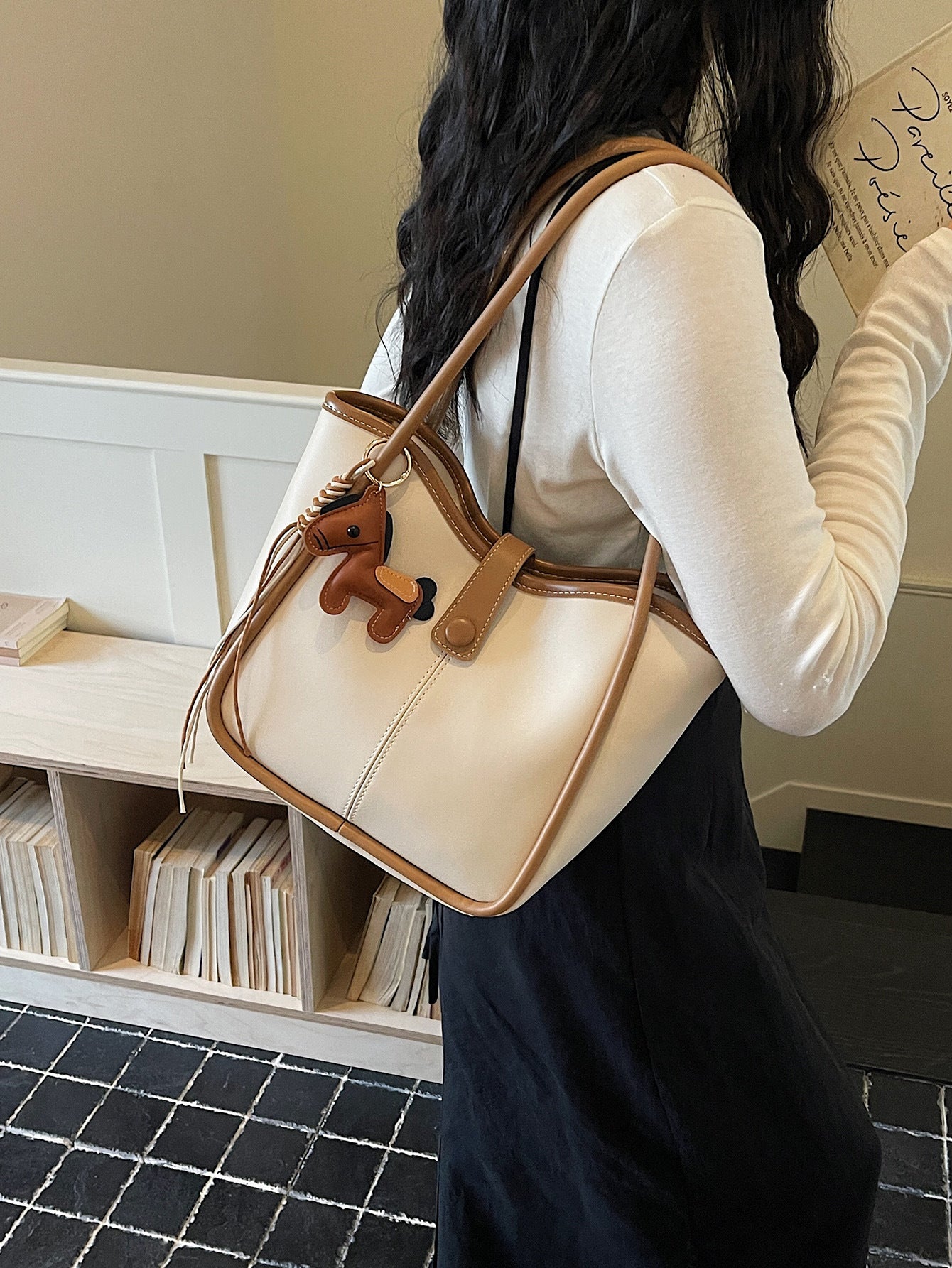 Texture Design Large Capacity Female Today Handbags