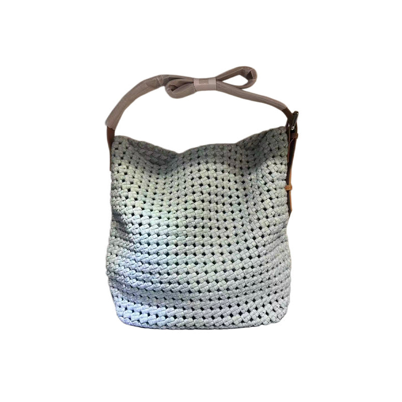 Women's Wrist Design Fashionable Portable Large Capacity Women's Handbag