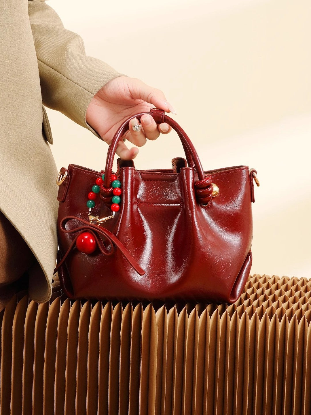 Oil Wax Leather Golden Balls Decorative Light Luxury Hand Female Women's Handbag