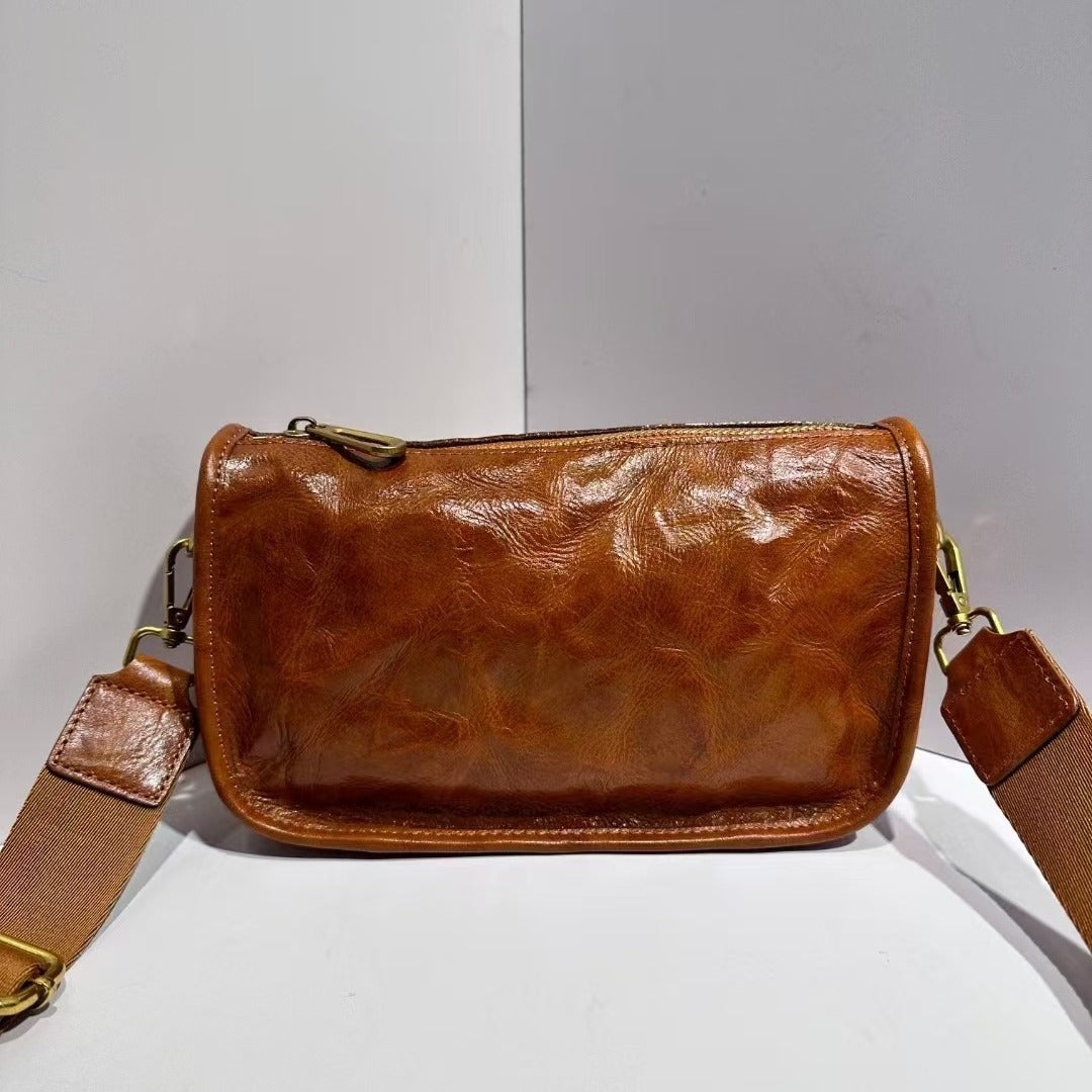 Women's Genuine Leather Saddle Wide Strap Retro Women's Messenger Bag