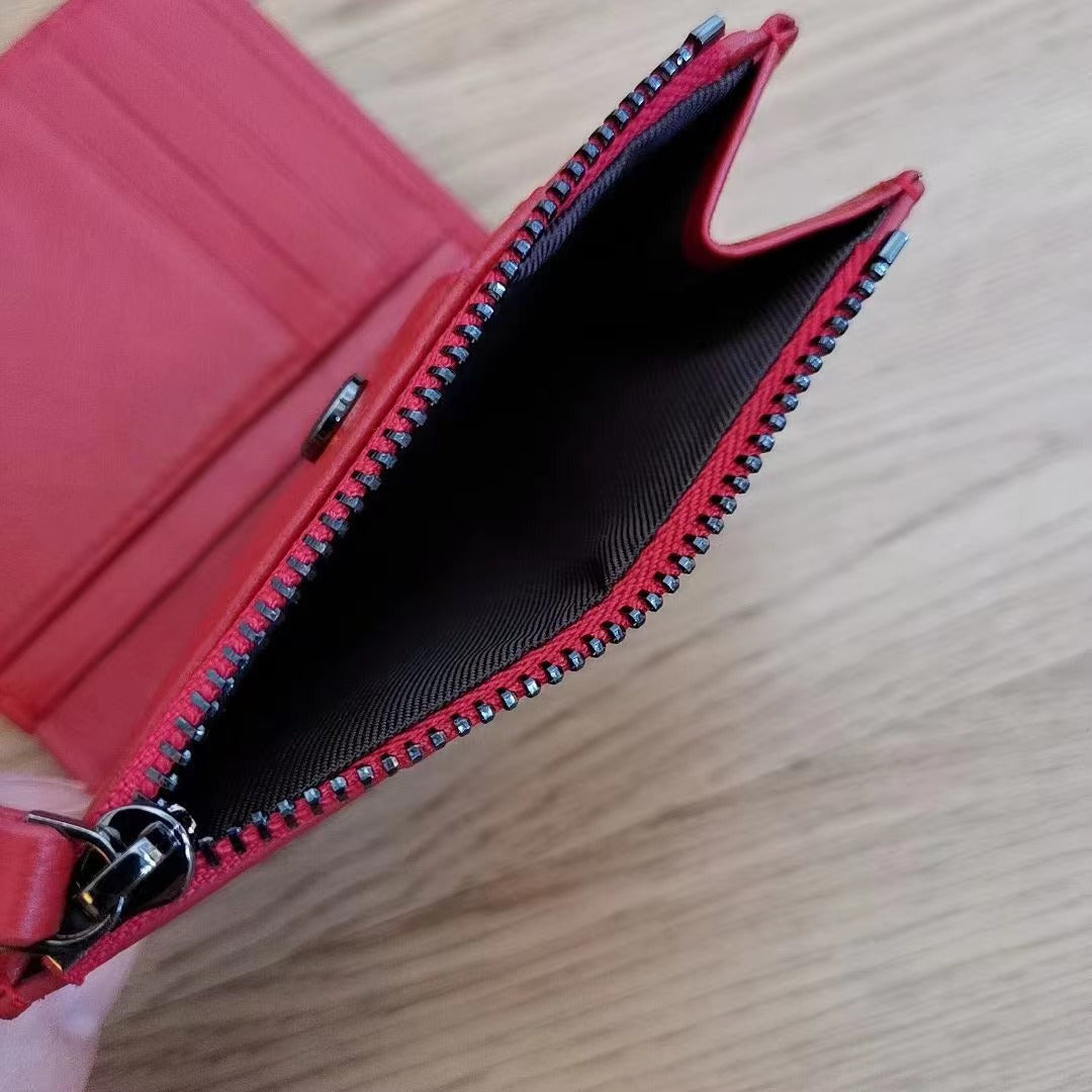 Hand-woven Featured Big Root Woven Short Ladies Wallet