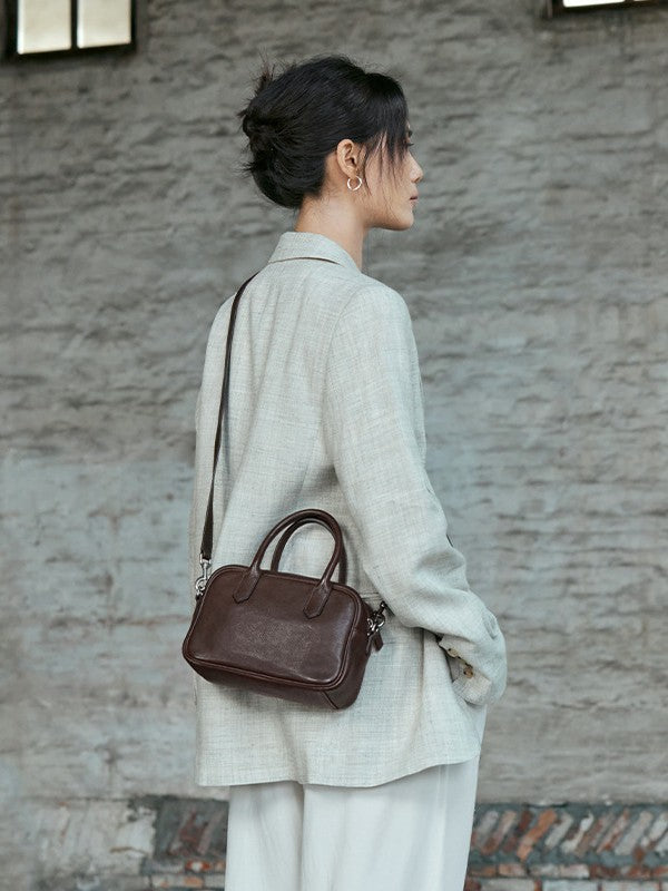 Women's Wide Vegetable Tanning Leather Versatile Bowling Small Square Bag