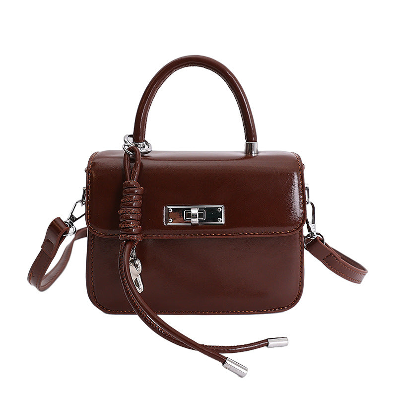 Women's Design Portable Pouch Spring Stylish Simple Women's Messenger Bag