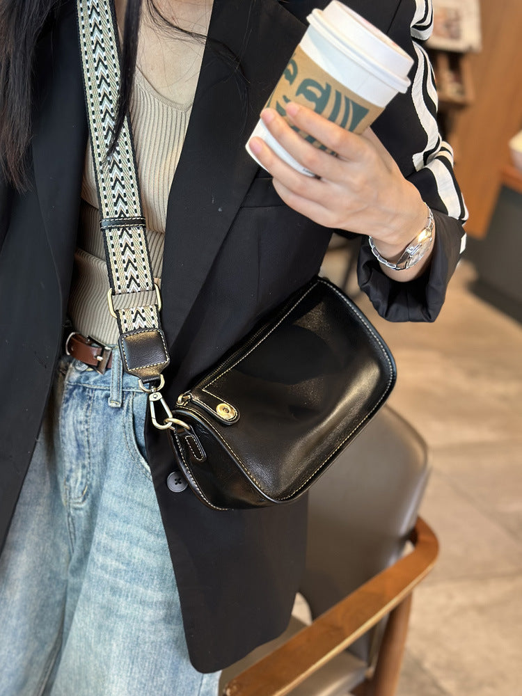 Women's Popular Leather White Summer High Sense Niche Small Square Bag