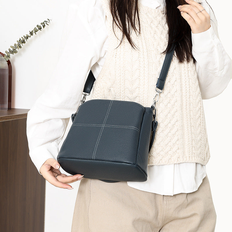 Women's Leather Fashionable Exquisite First Layer Cowhide Bags