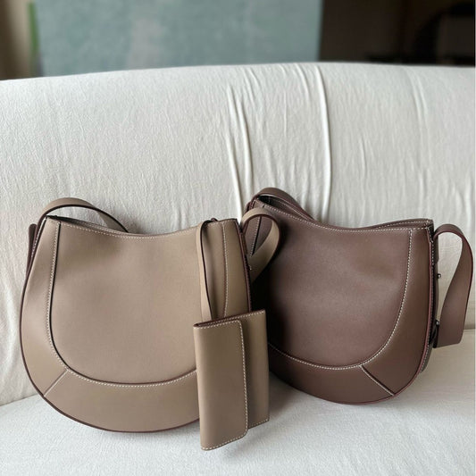 Shirley Mild Luxury Retro Niche Cowhide Large Capacity Women's Messenger Bag