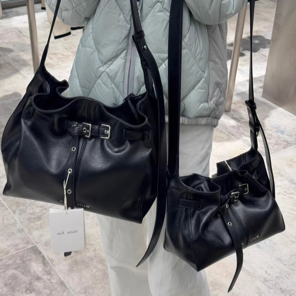 Women's Solid Color Pleating Motorcycle Large Capacity Women's Messenger Bag