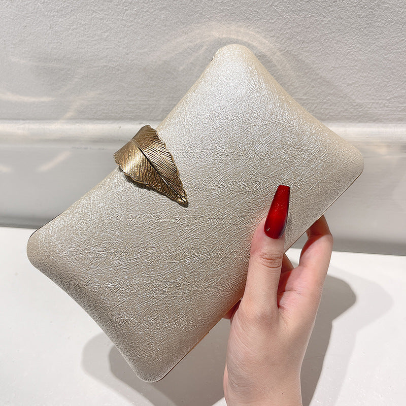 Women's Clutch High-grade Metal Leaf Pearl Dress Cheongsam Affordable Luxury Dinner Bag