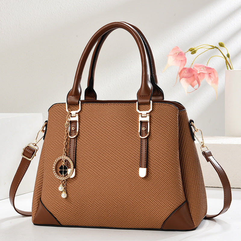 Women's Fashionable Fashion Commuter Large Capacity Women's Handbag