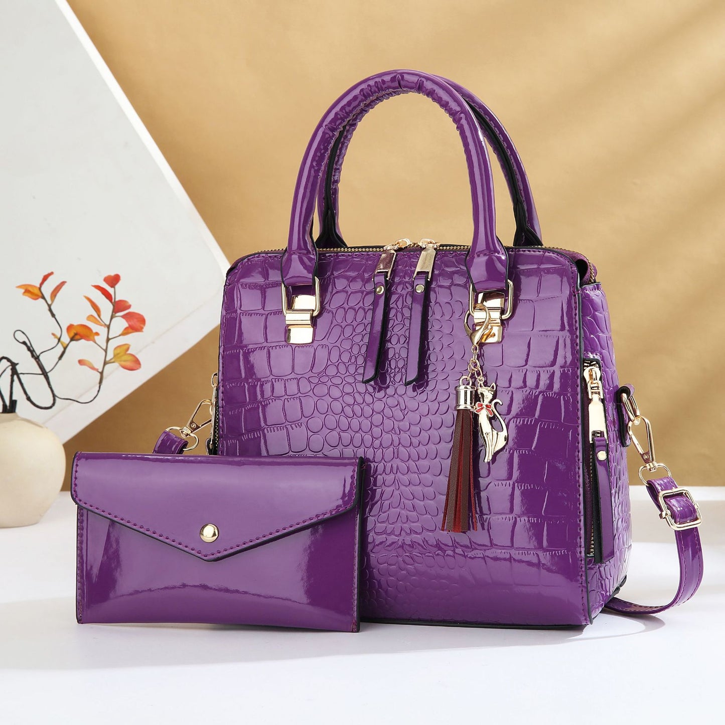 Women's Crocodile Pattern Mother Large Capacity Tassel Pendant Bags