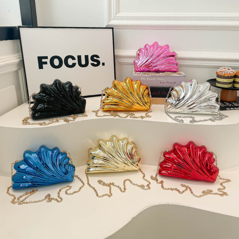 Acrylic Wings Shell Irregular Box Change Hand Dinner Bag