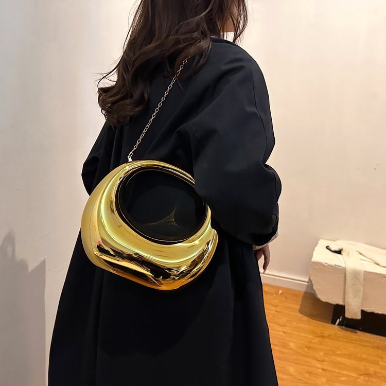 Women's Moon Acrylic Portable Chain Dress Dinner Bag