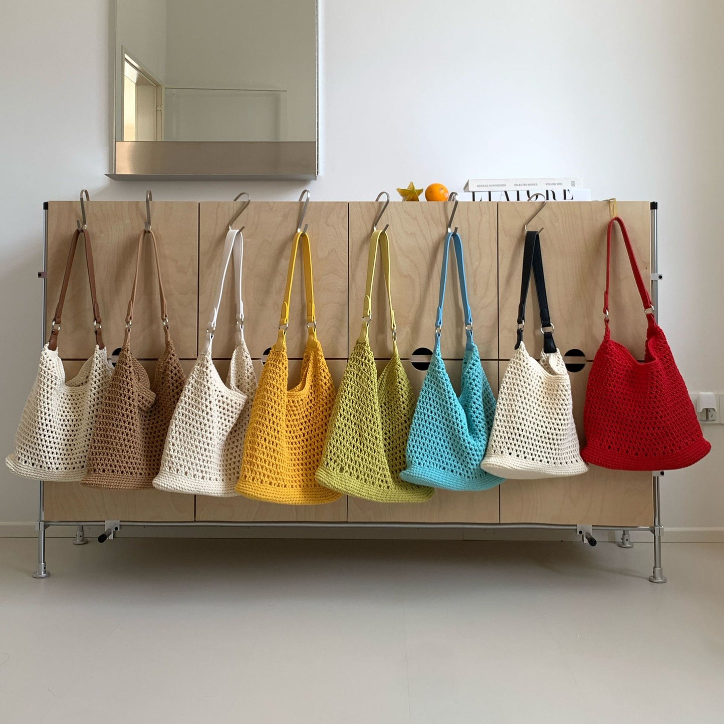 Women's Relaxed Korean Style Straw Vacation Large Capacity Bags