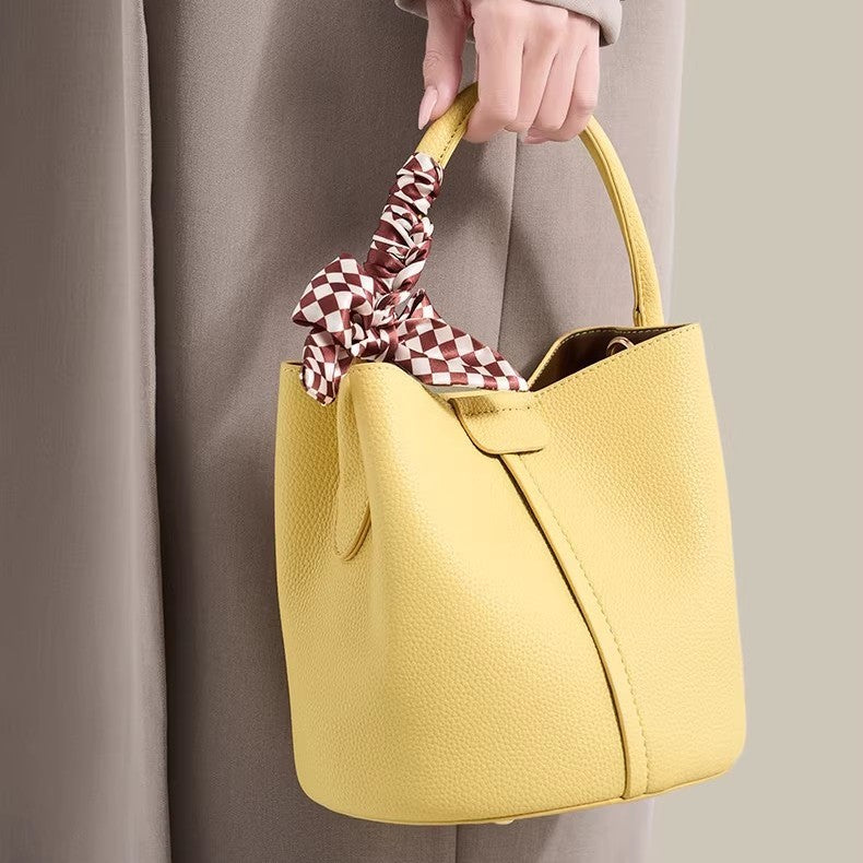 Women's High-grade Fashion Vegetable Basket Commuter One Handbags