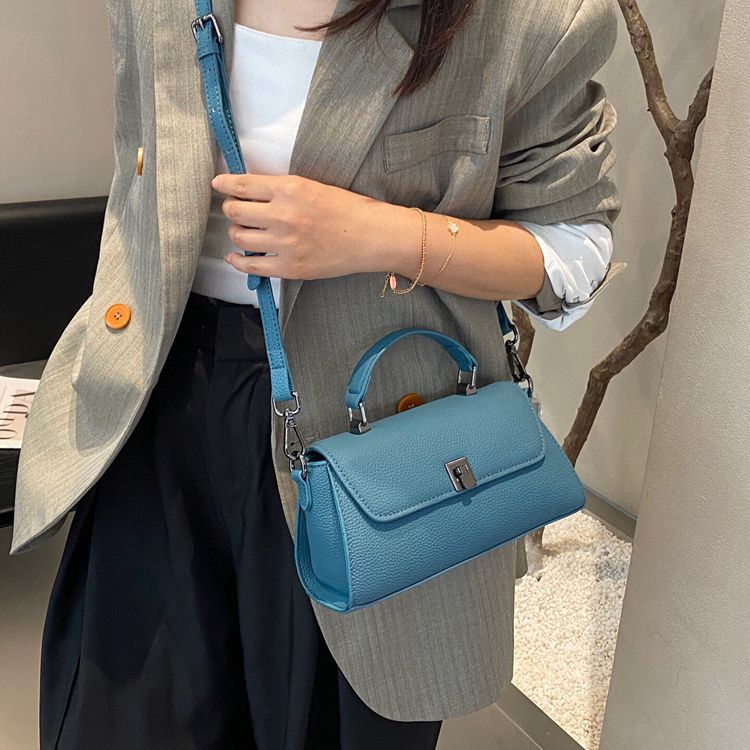 Women's Portable Female Lady Minority Genuine Leather Commuter Small Square Bag