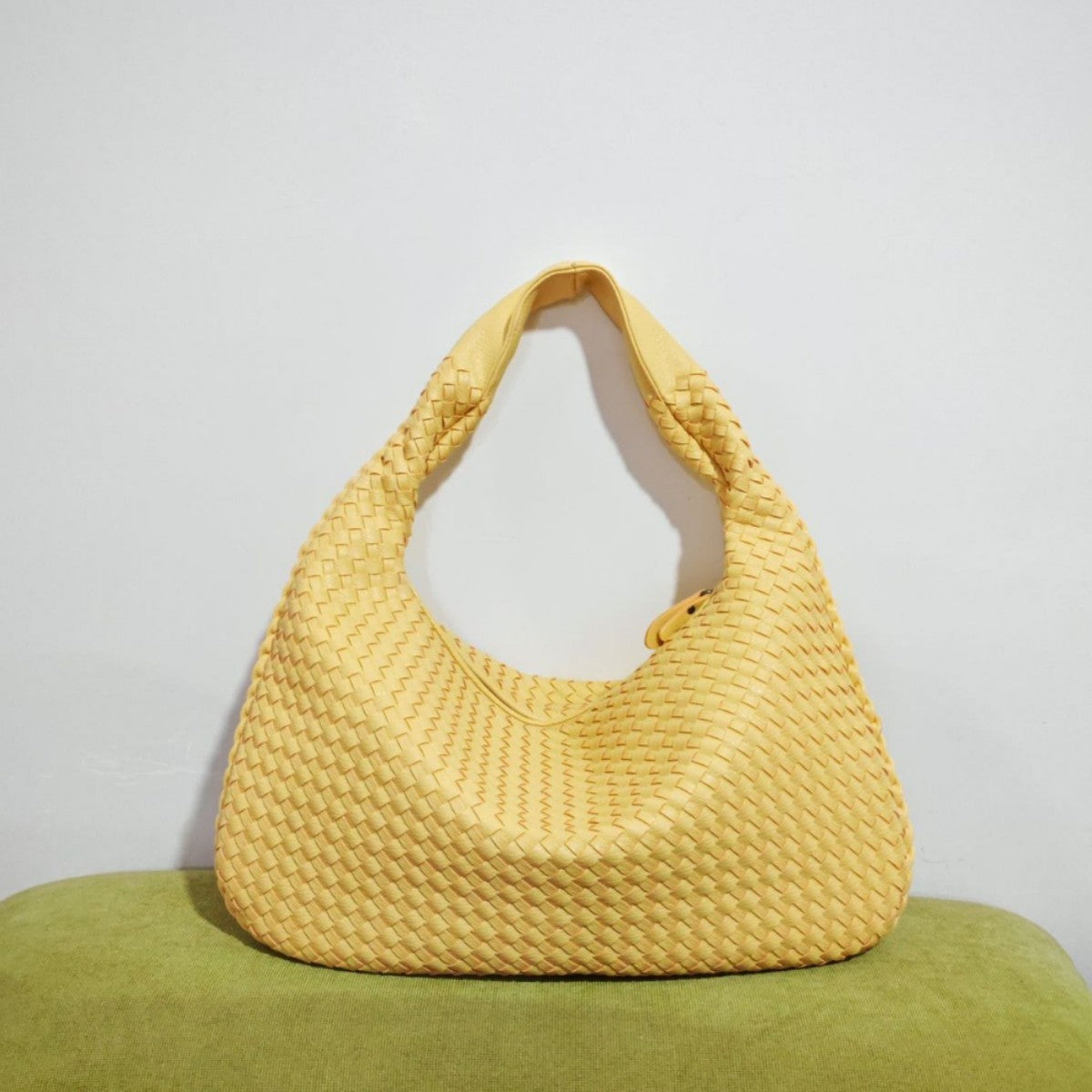 Women's French Style High Sense Woven Elegant Underarm Niche Texture Bags