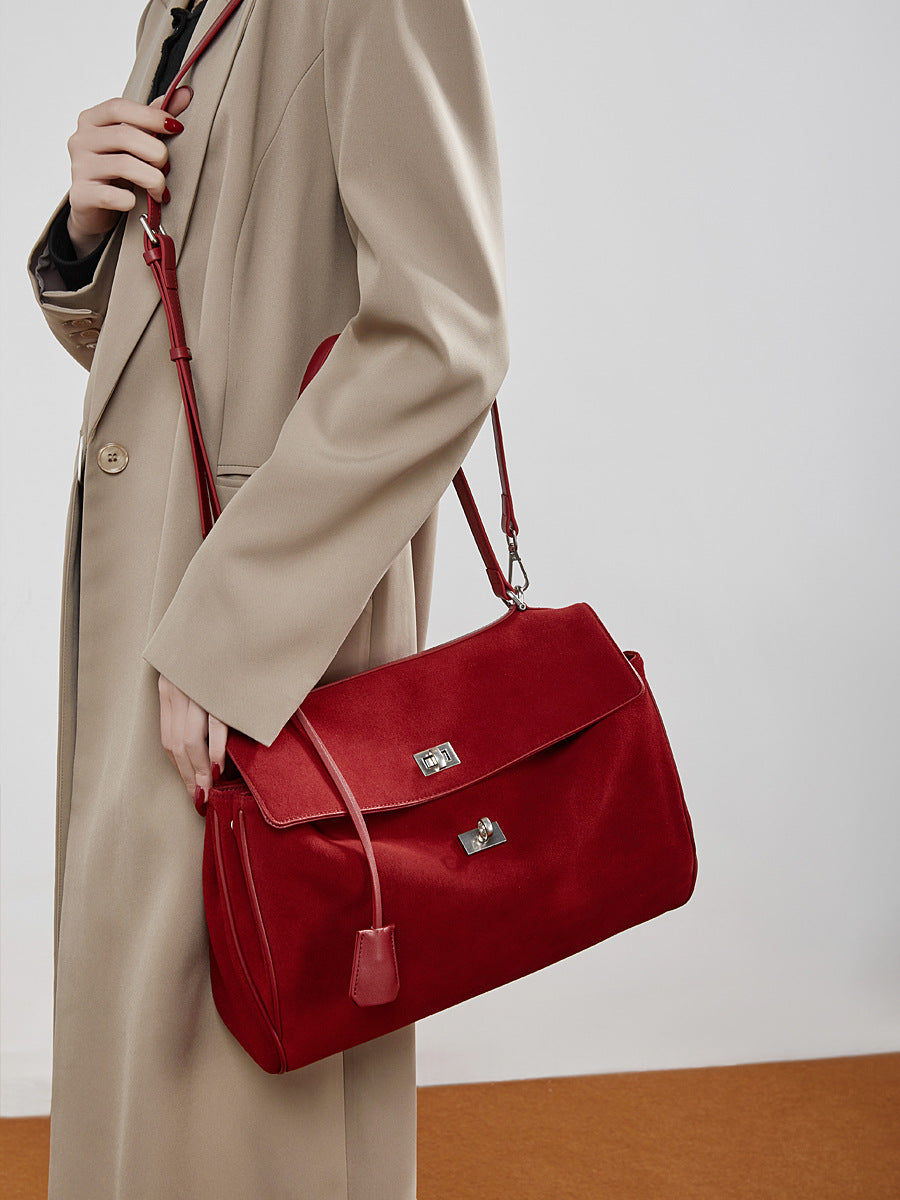 Matte Leather High-grade Kelly Twist Underarm Women's Shoulder Bag