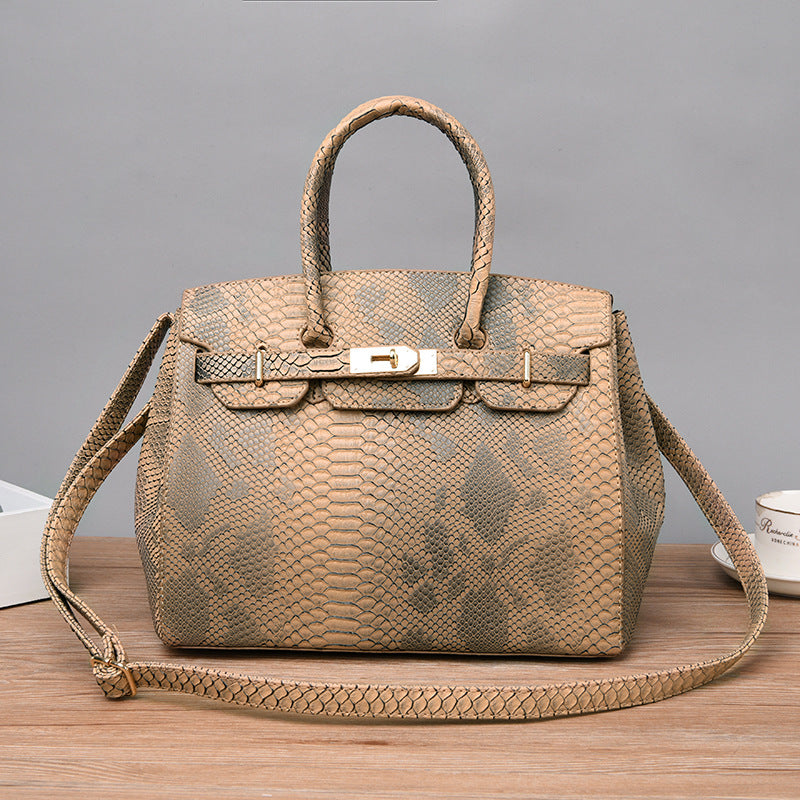 Women's Snakeskin Pattern Trendy Large Capacity Versatile Women's Shoulder Bag