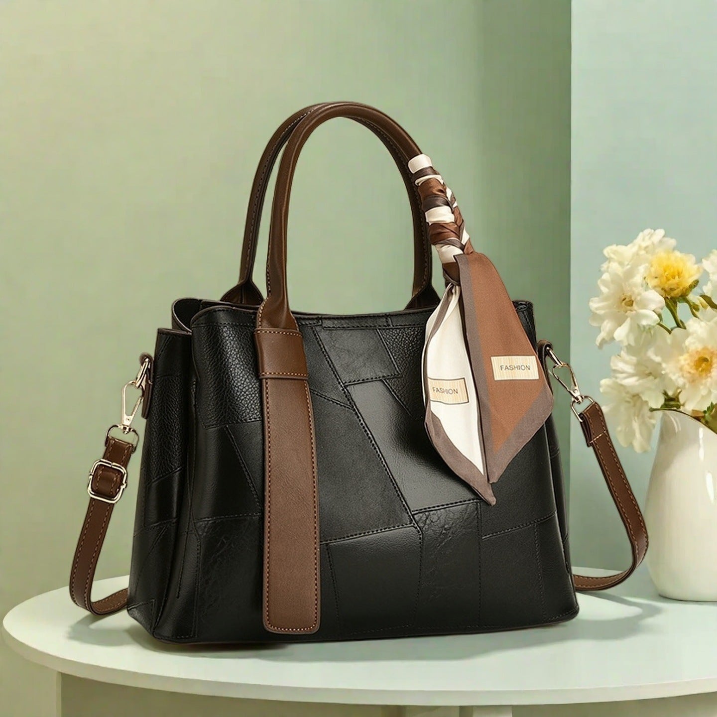 Women's Elegant Good-looking Affordable Luxury Fashion Leisure Commute Trendy Women's Messenger Bag