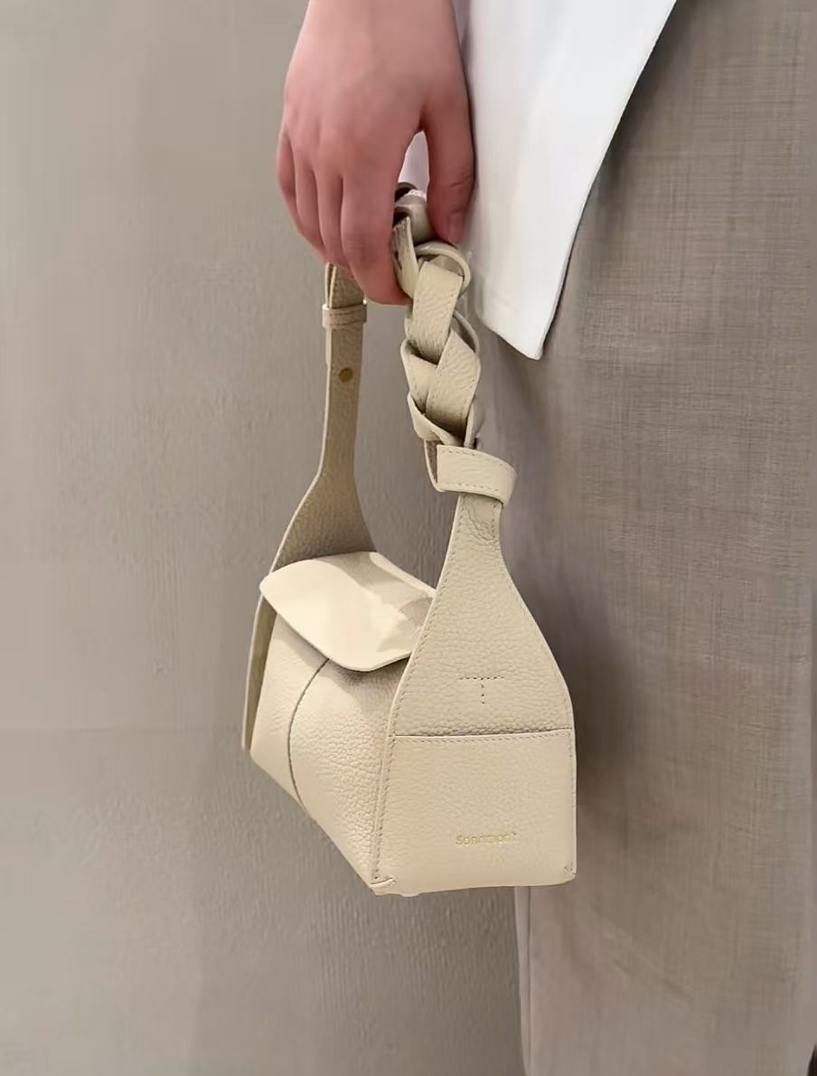 Series Roof Layer Cowhide Large Capacity Bags