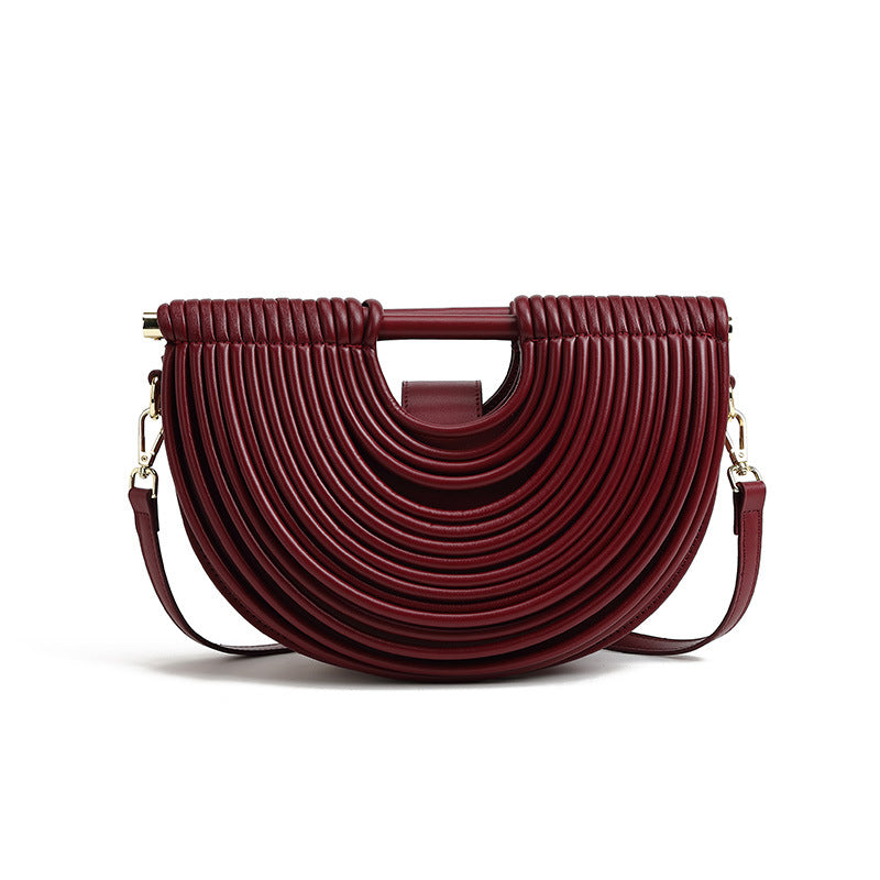 Women's Creative Design Sense Hand-woven Affordable Luxury Fashion Commuter Hand Women's Messenger Bag
