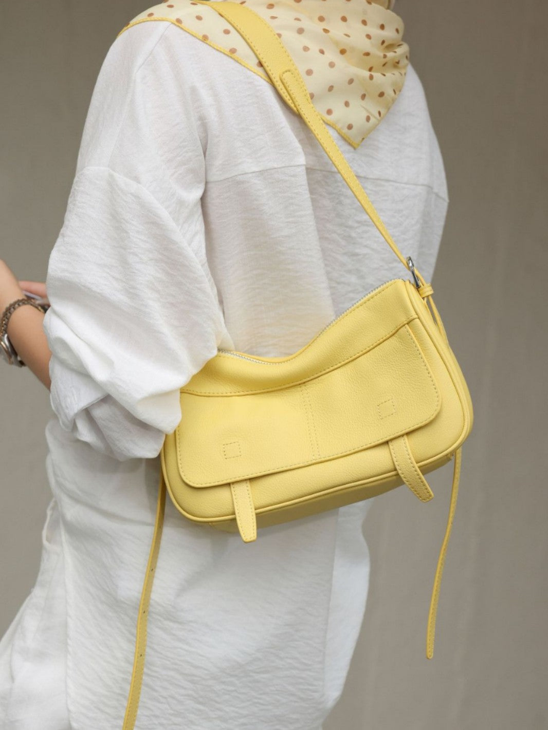 Fashion Women's Genuine Leather Niche Commuter Women's Shoulder Bag